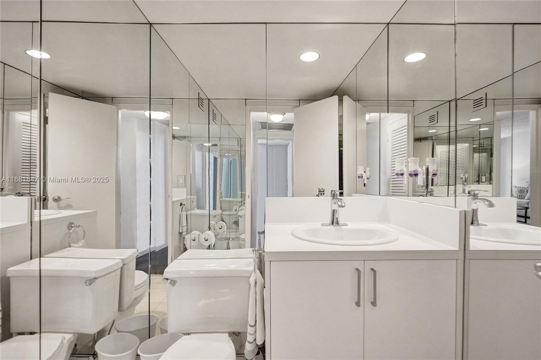 Activo con contrato: $395,000 (1 camas, 1 baños, 950 Pies cuadrados)