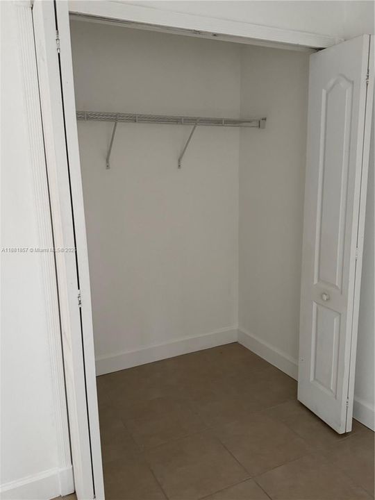 Недавно арендовано: $3,200 (4 спален, 3 ванн, 2065 Квадратных фут)