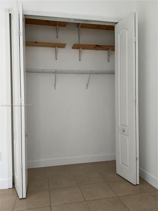 Недавно арендовано: $3,200 (4 спален, 3 ванн, 2065 Квадратных фут)