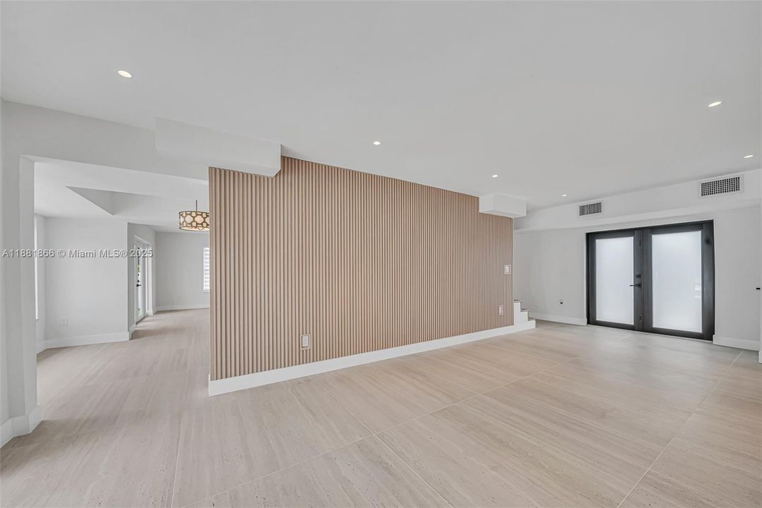 For Sale: $3,500,000 (4 beds, 3 baths, 3219 Square Feet)