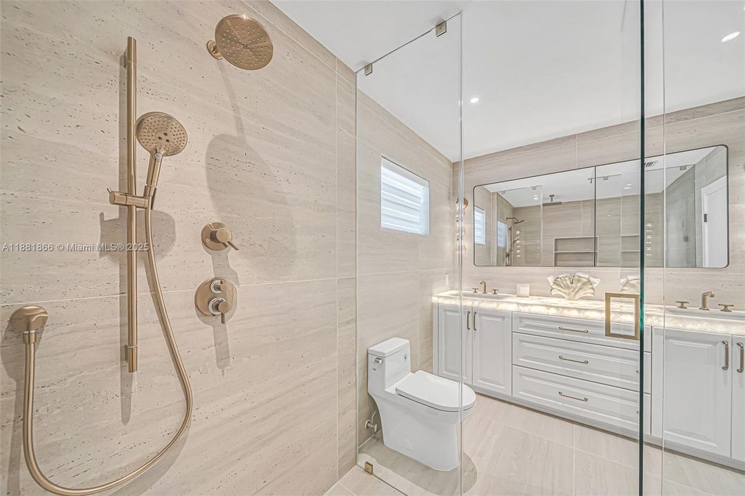 For Sale: $3,500,000 (4 beds, 3 baths, 3219 Square Feet)