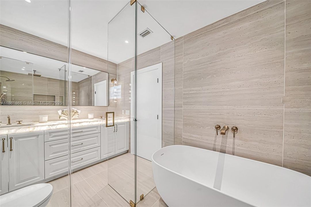 For Sale: $3,500,000 (4 beds, 3 baths, 3219 Square Feet)