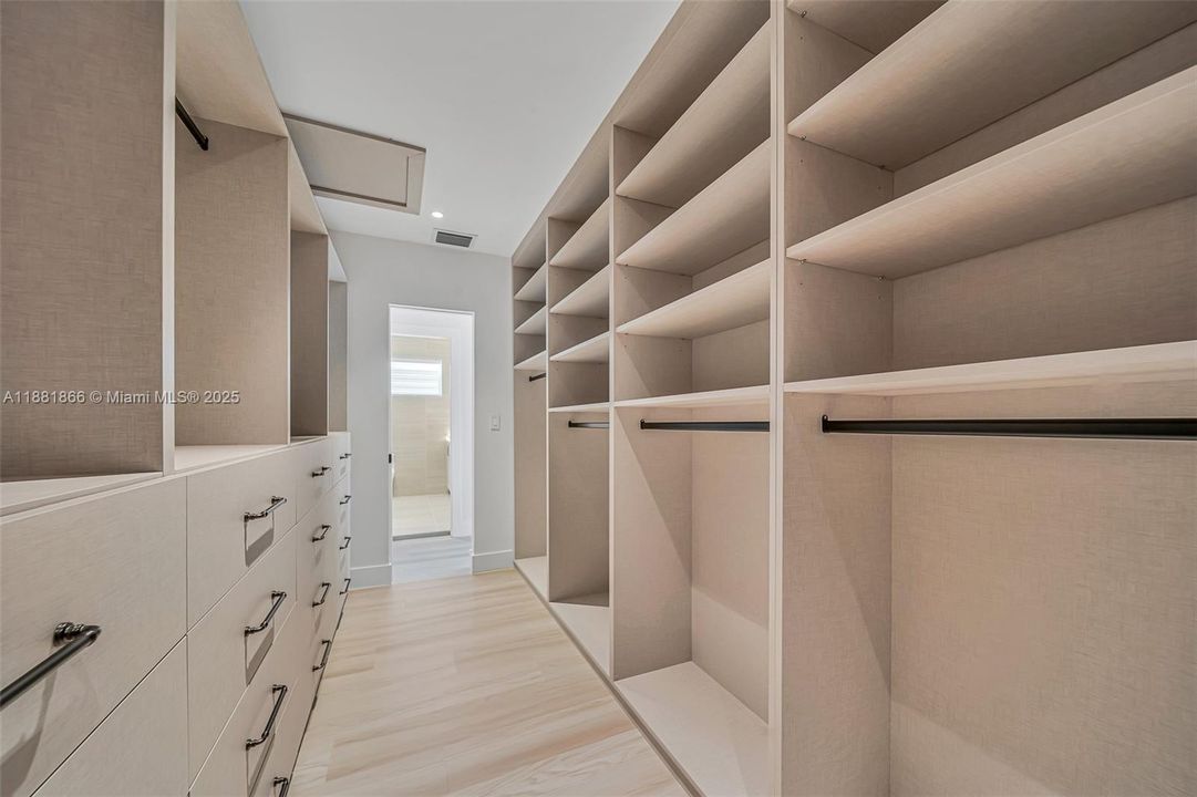 For Sale: $3,500,000 (4 beds, 3 baths, 3219 Square Feet)