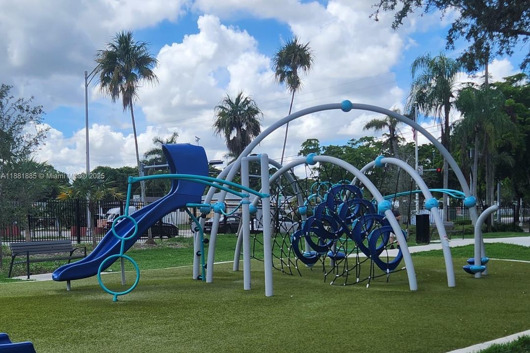 Active With Contract: $665,000 (3 beds, 2 baths, 1852 Square Feet)