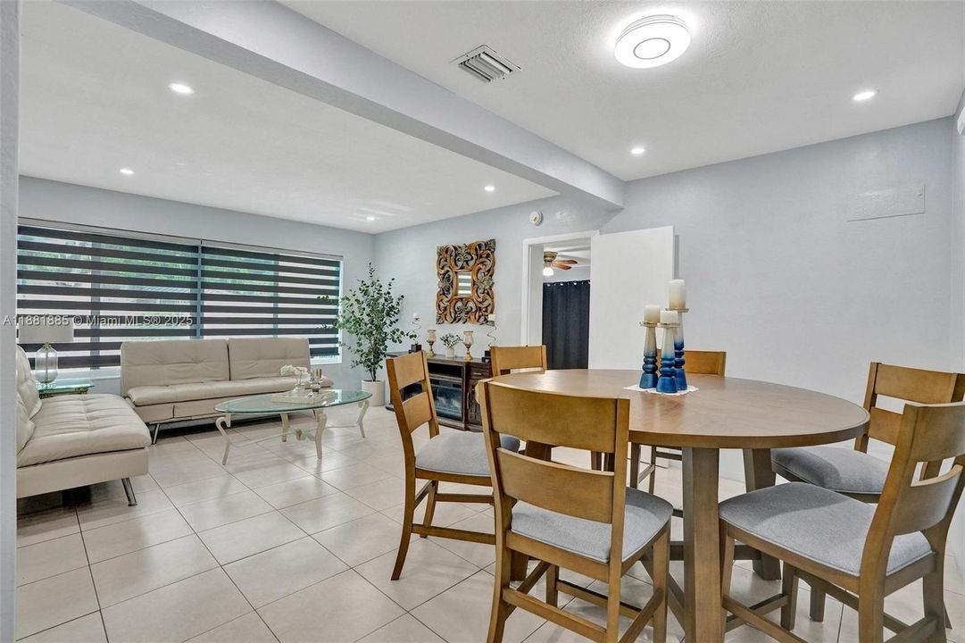 Active With Contract: $665,000 (3 beds, 2 baths, 1852 Square Feet)