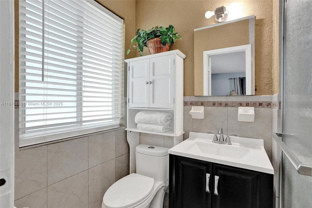 Active With Contract: $665,000 (3 beds, 2 baths, 1852 Square Feet)