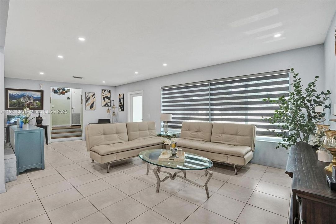 Active With Contract: $665,000 (3 beds, 2 baths, 1852 Square Feet)