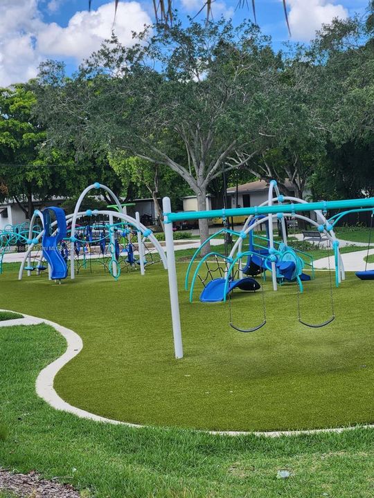 Active With Contract: $665,000 (3 beds, 2 baths, 1852 Square Feet)