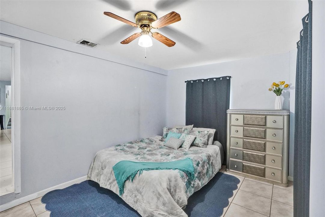 Active With Contract: $665,000 (3 beds, 2 baths, 1852 Square Feet)