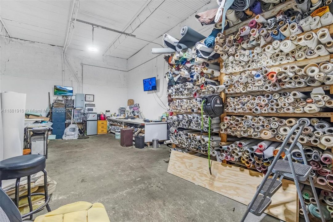 На продажу: $950,000 (0 спален, 0 ванн, 0 Квадратных фут)