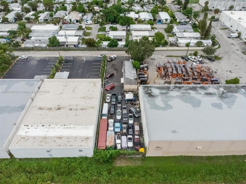 На продажу: $950,000 (0 спален, 0 ванн, 0 Квадратных фут)