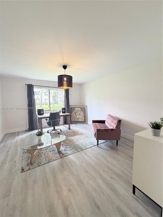 En Venta: $349,000 (2 camas, 2 baños, 1220 Pies cuadrados)