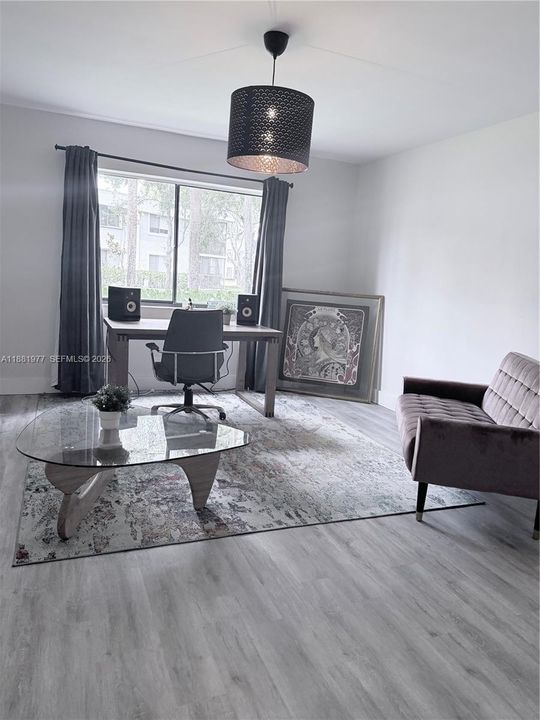 En Venta: $349,000 (2 camas, 2 baños, 1220 Pies cuadrados)