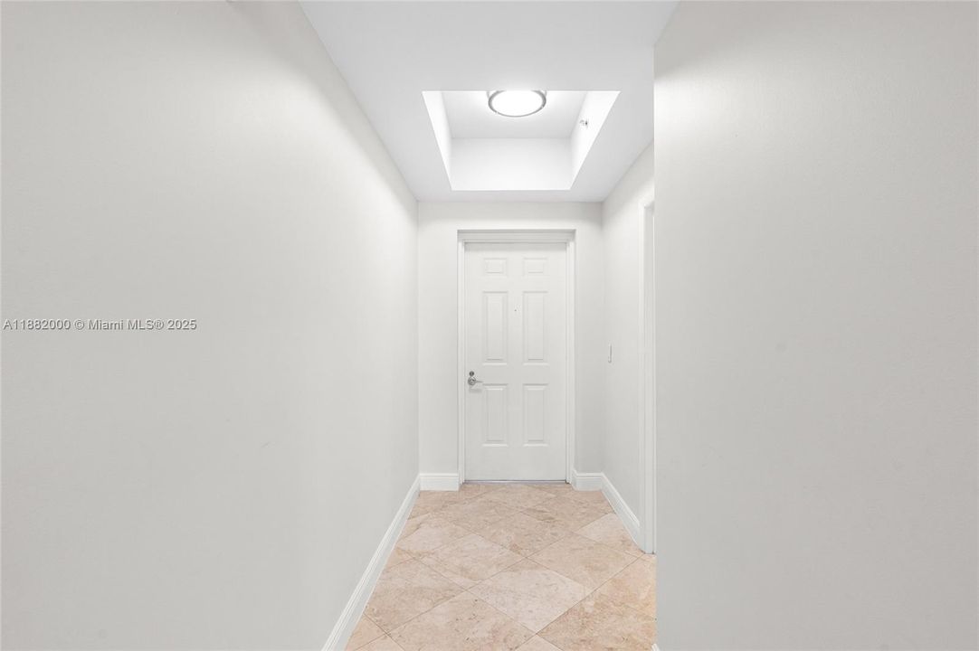 Recently Rented: $4,600 (3 beds, 3 baths, 1650 Square Feet)