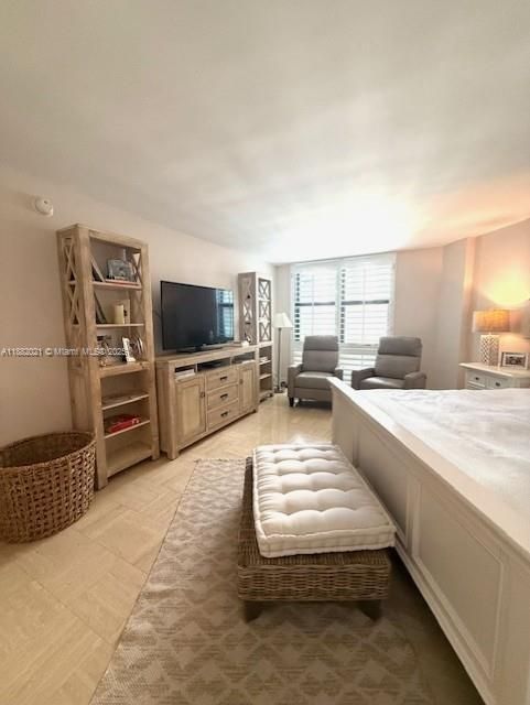 В аренду: $11,500 (3 спален, 2 ванн, 1782 Квадратных фут)