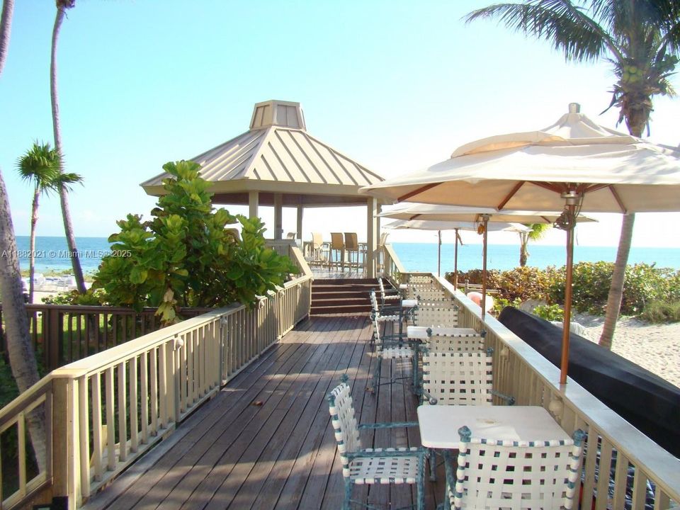 В аренду: $11,500 (3 спален, 2 ванн, 1782 Квадратных фут)