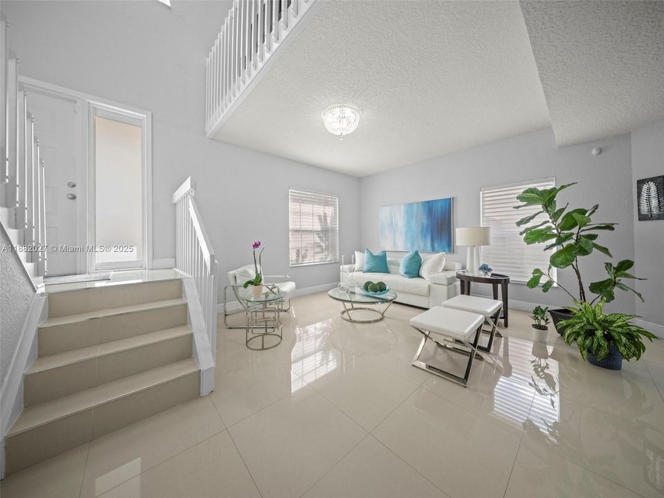 Active With Contract: $3,800 (3 beds, 2 baths, 1870 Square Feet)