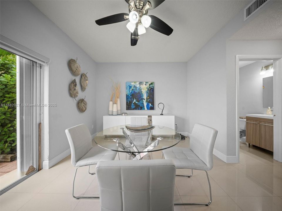 Active With Contract: $3,800 (3 beds, 2 baths, 1870 Square Feet)