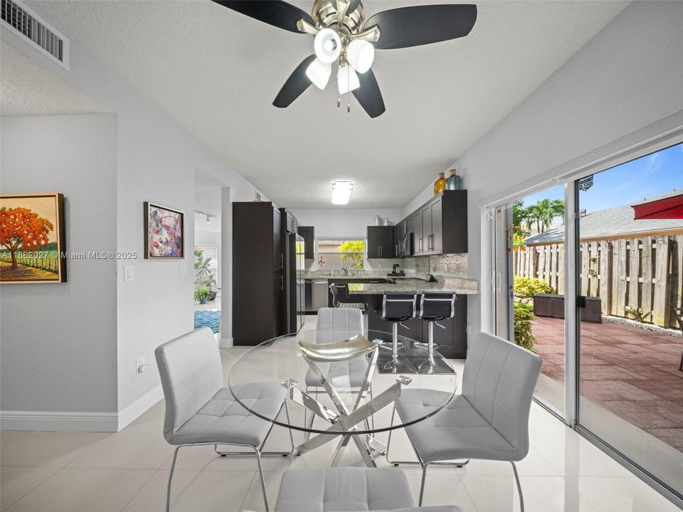 Active With Contract: $3,800 (3 beds, 2 baths, 1870 Square Feet)