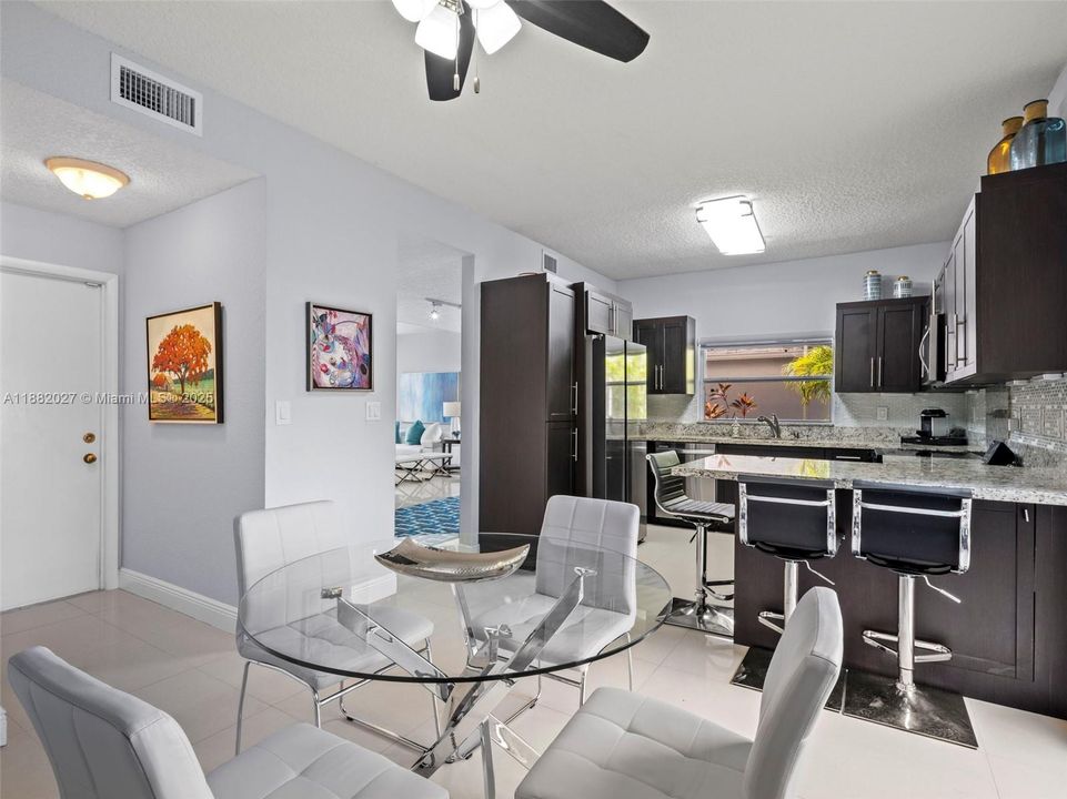 Active With Contract: $3,800 (3 beds, 2 baths, 1870 Square Feet)