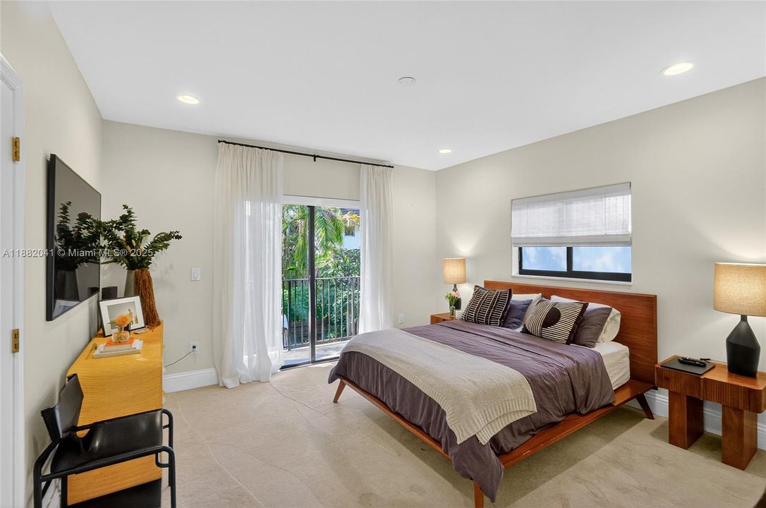 Activo con contrato: $1,475,000 (3 camas, 2 baños, 1756 Pies cuadrados)