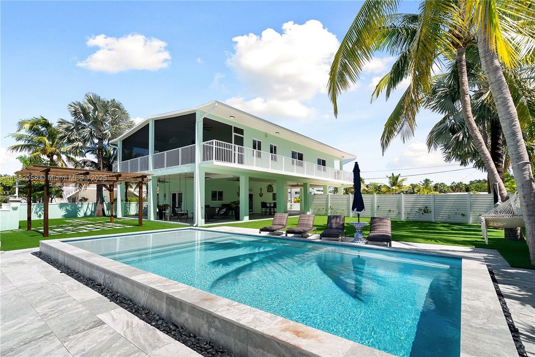 待售: $2,395,000 (3 贝兹, 2 浴室, 1496 平方英尺)