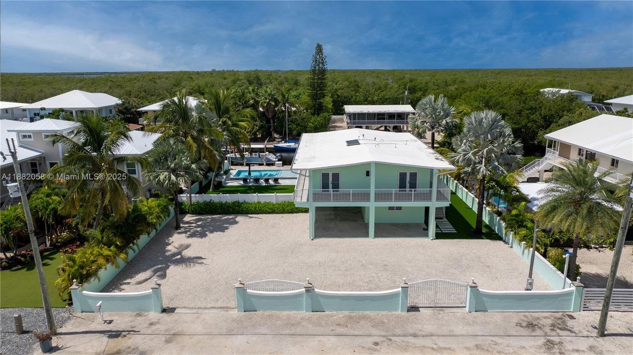 待售: $2,395,000 (3 贝兹, 2 浴室, 1496 平方英尺)