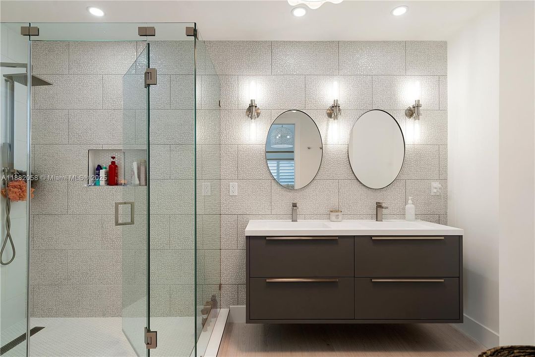 待售: $2,395,000 (3 贝兹, 2 浴室, 1496 平方英尺)