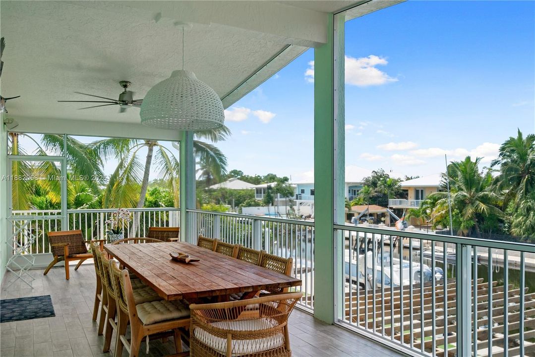 待售: $2,395,000 (3 贝兹, 2 浴室, 1496 平方英尺)