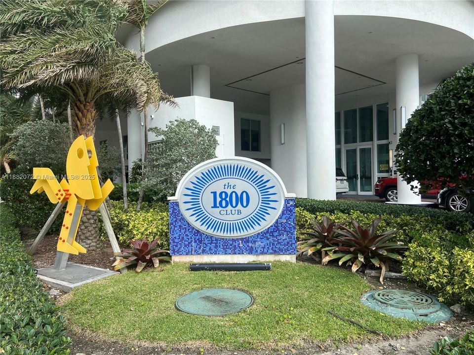 На продажу: $425,000 (1 спален, 1 ванн, 841 Квадратных фут)