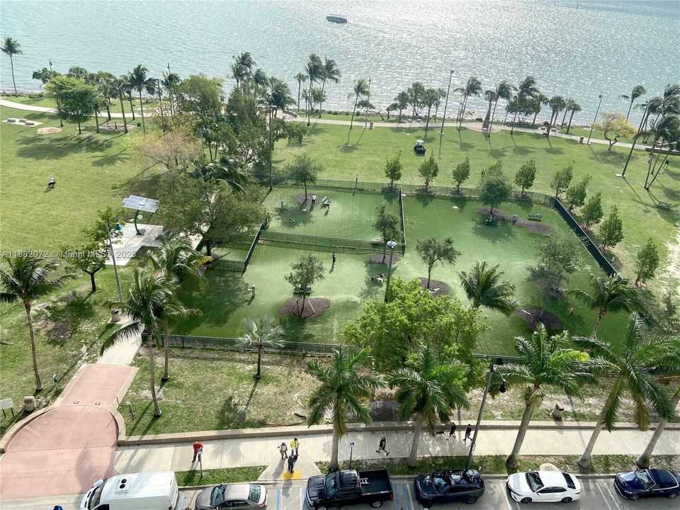 На продажу: $425,000 (1 спален, 1 ванн, 841 Квадратных фут)