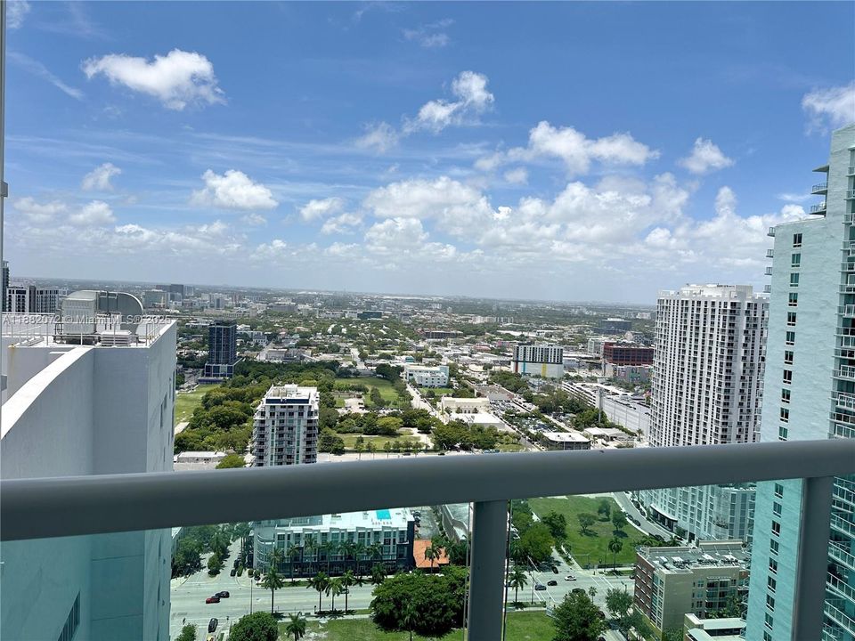 На продажу: $425,000 (1 спален, 1 ванн, 841 Квадратных фут)