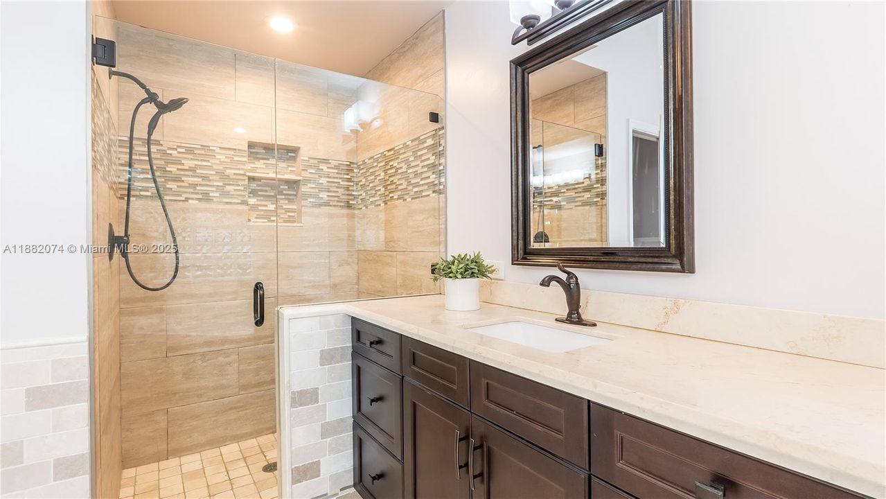 For Rent: $5,800 (4 beds, 3 baths, 2616 Square Feet)