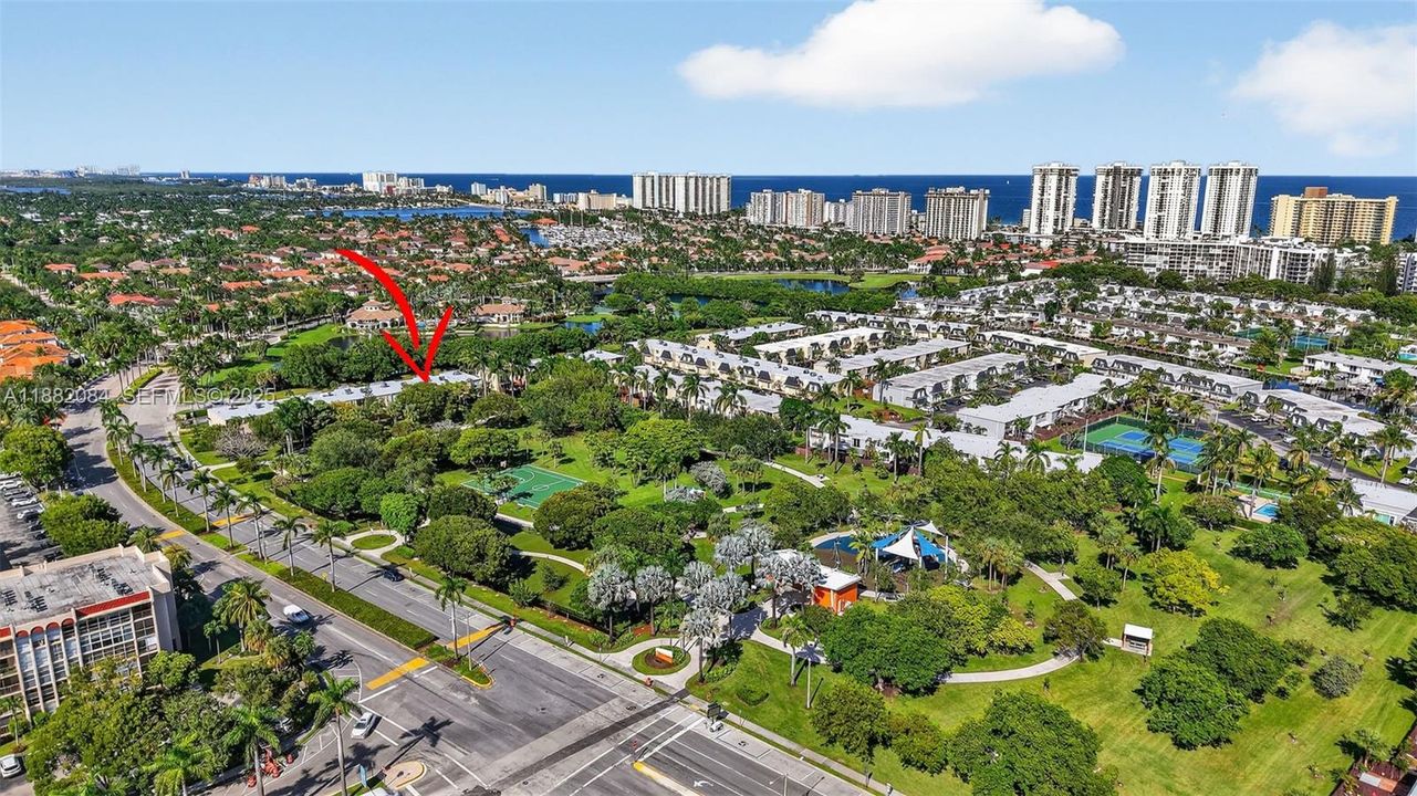 На продажу: $450,000 (2 спален, 2 ванн, 1696 Квадратных фут)