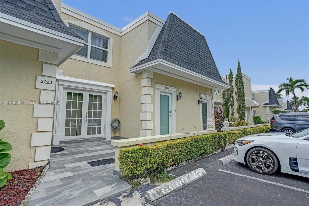 На продажу: $450,000 (2 спален, 2 ванн, 1696 Квадратных фут)