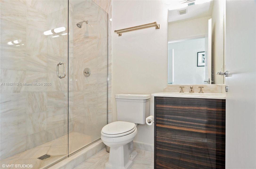 Active With Contract: $15,500 (2 beds, 2 baths, 1606 Square Feet)