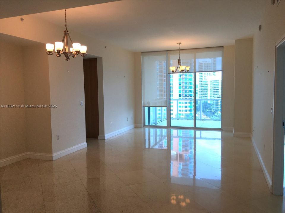 Active With Contract: $15,500 (2 beds, 2 baths, 1606 Square Feet)