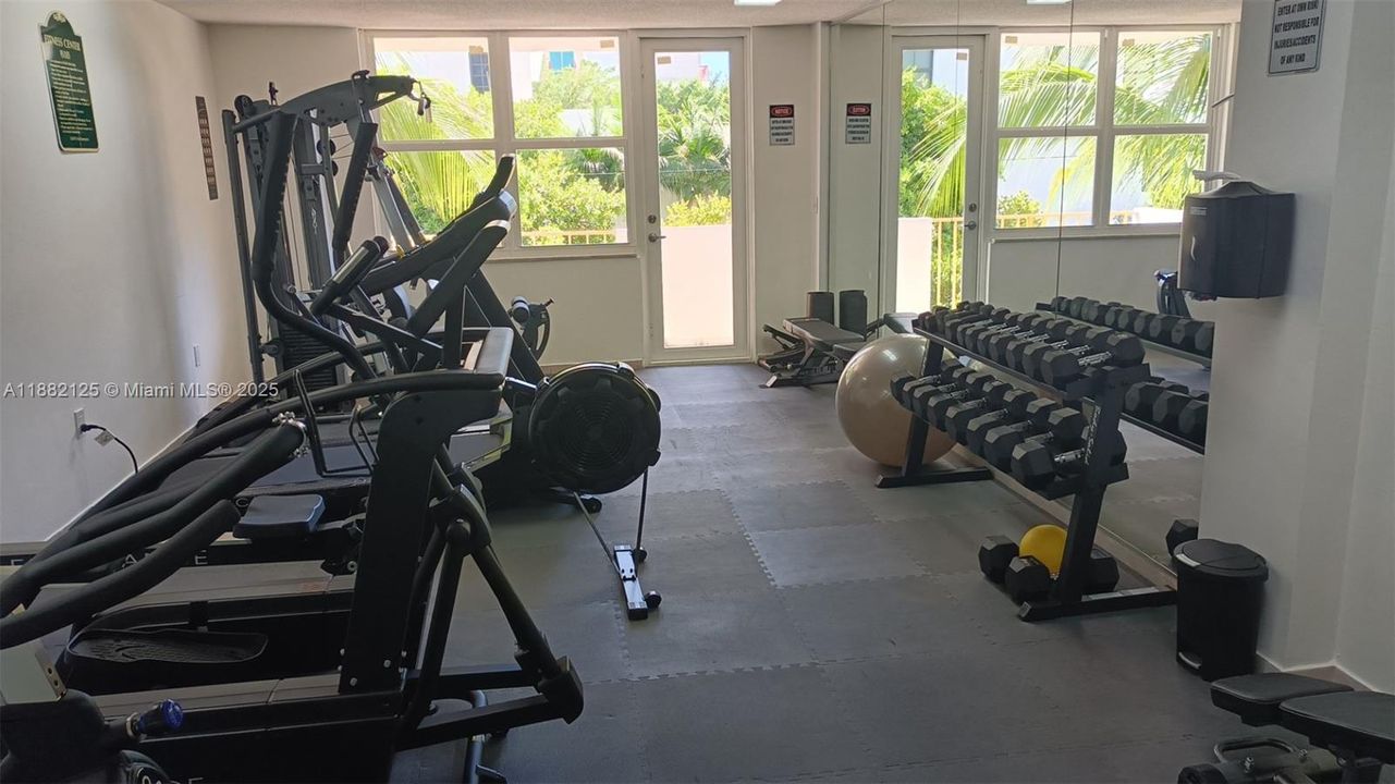 Под контрактом: $290,000 (1 спален, 1 ванн, 655 Квадратных фут)