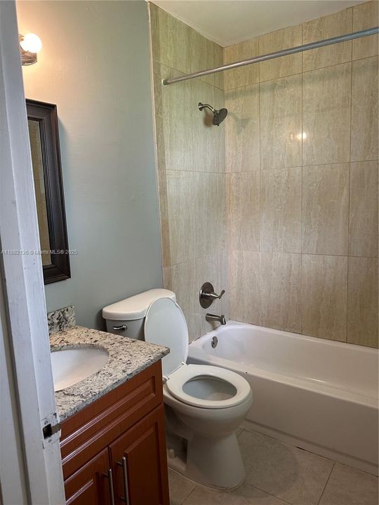 Active With Contract: $2,900 (3 beds, 2 baths, 1654 Square Feet)