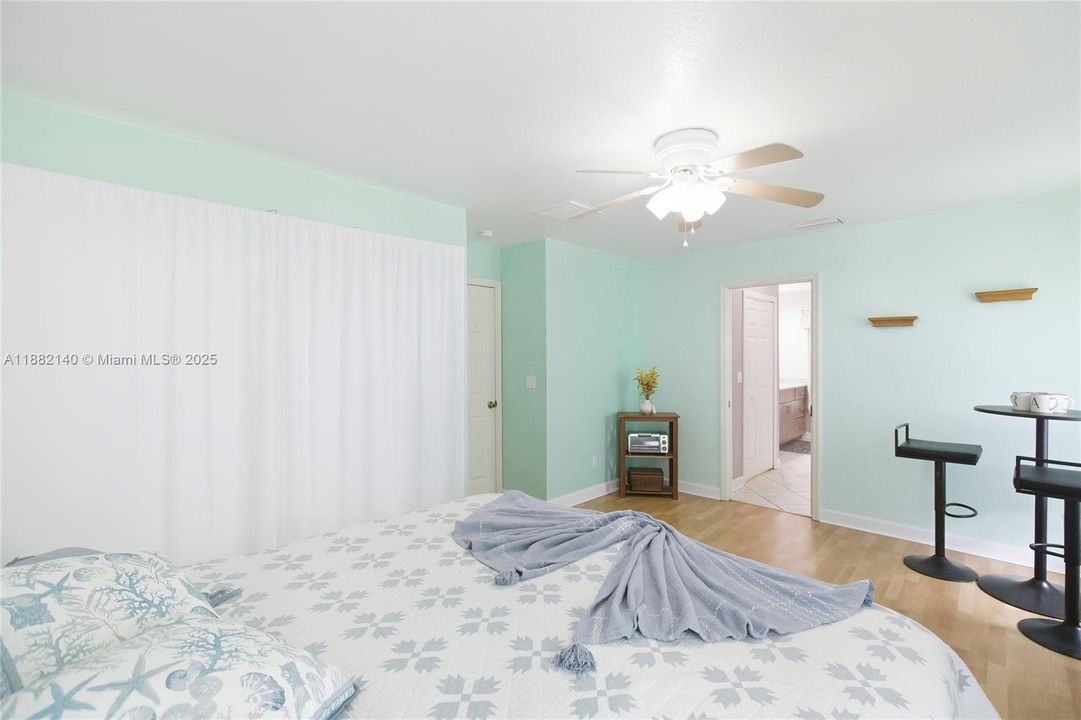 En Venta: $425,000 (3 camas, 2 baños, 0 Pies cuadrados)