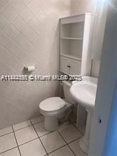 Active With Contract: $1,695 (2 beds, 2 baths, 870 Square Feet)