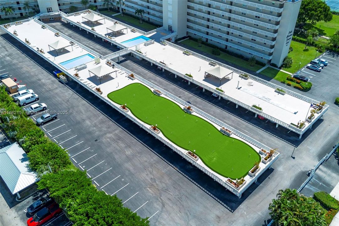 На продажу: $399,900 (2 спален, 2 ванн, 1440 Квадратных фут)