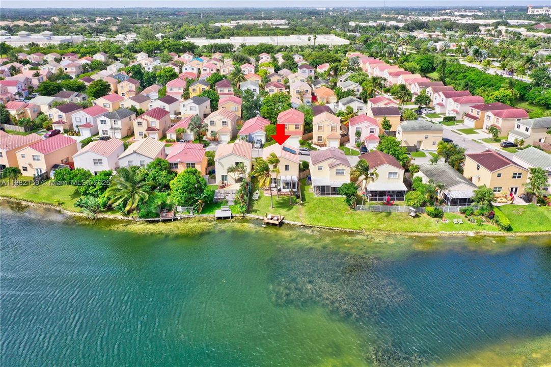 最近租的: $3,500 (3 贝兹, 2 浴室, 1740 平方英尺)