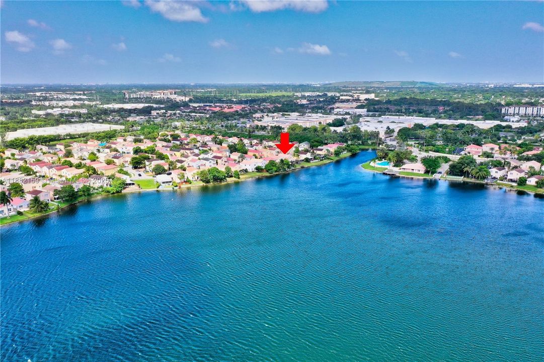 最近租的: $3,500 (3 贝兹, 2 浴室, 1740 平方英尺)