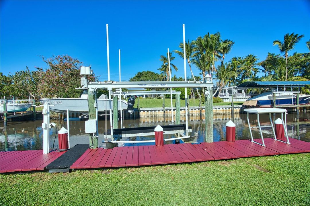 Vendido Recientemente: $1,049,000 (3 camas, 2 baños, 2111 Pies cuadrados)