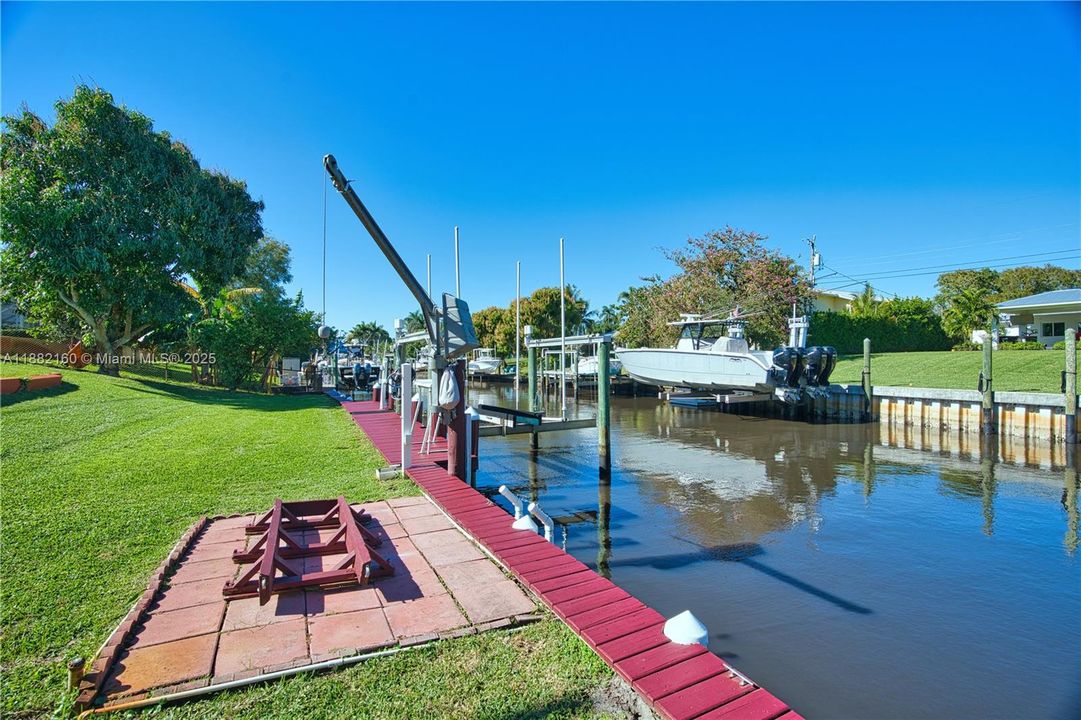 Vendido Recientemente: $1,049,000 (3 camas, 2 baños, 2111 Pies cuadrados)