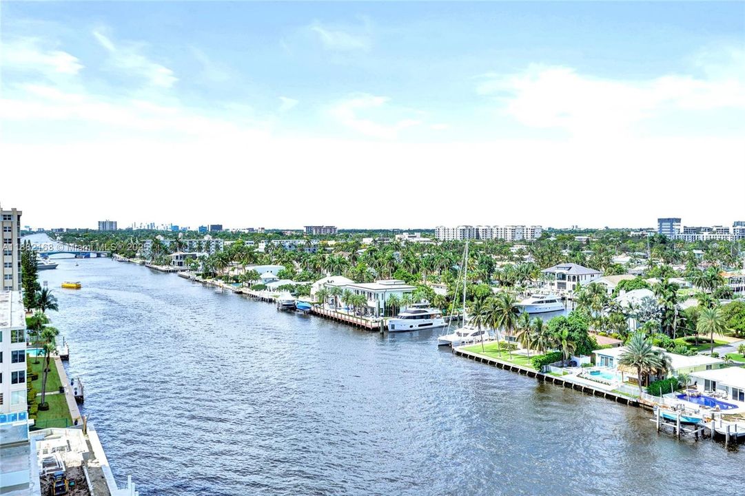 For Sale: $749,900 (2 beds, 2 baths, 1631 Square Feet)