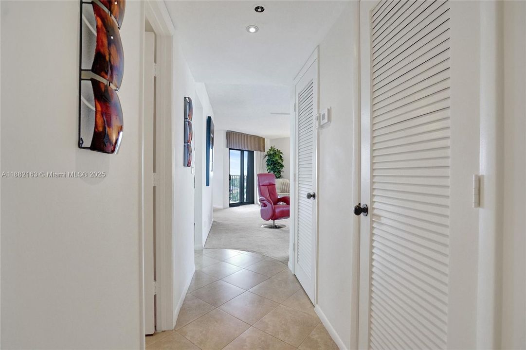 For Sale: $749,900 (2 beds, 2 baths, 1631 Square Feet)