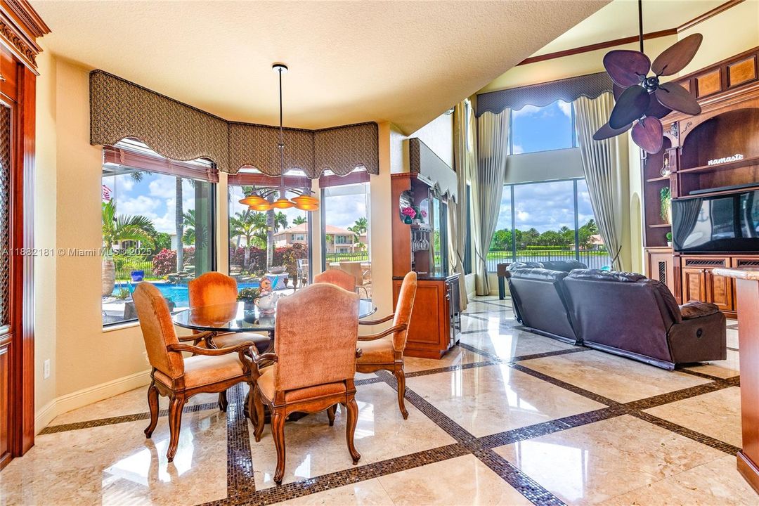 For Sale: $2,990,000 (6 beds, 5 baths, 5383 Square Feet)