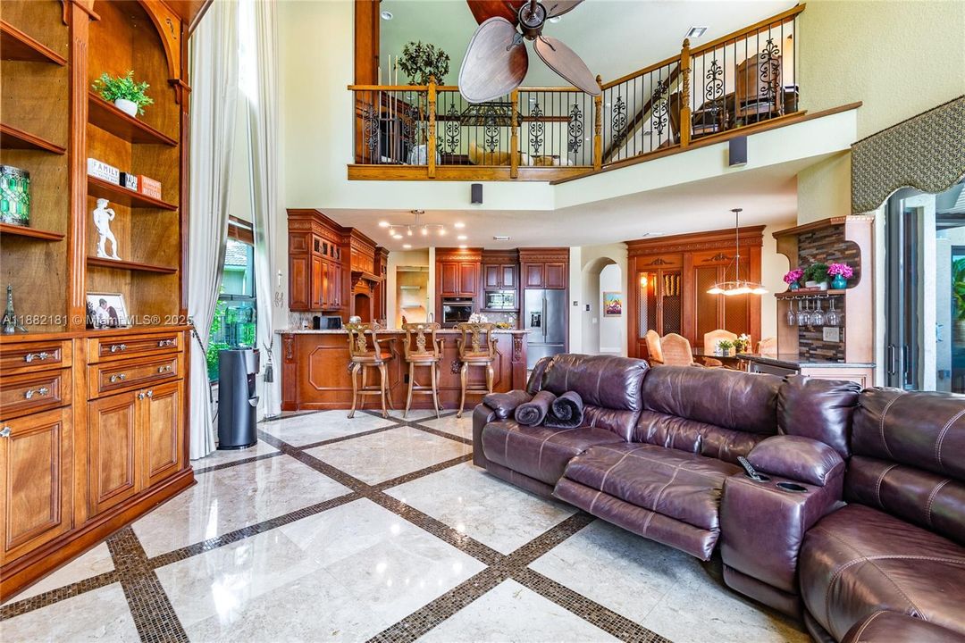 For Sale: $2,990,000 (6 beds, 5 baths, 5383 Square Feet)